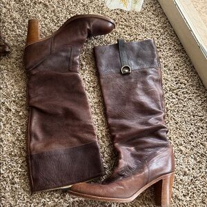 Coach leather Morgann Knee Tall healed boots pull on size 10